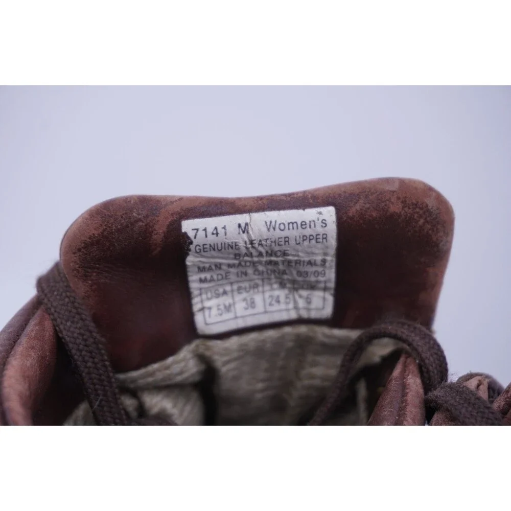 Vasque Boots Women's Sz 7.5 Skywalk Brown Gore-Tex Leather Hiking Outdoor 7141